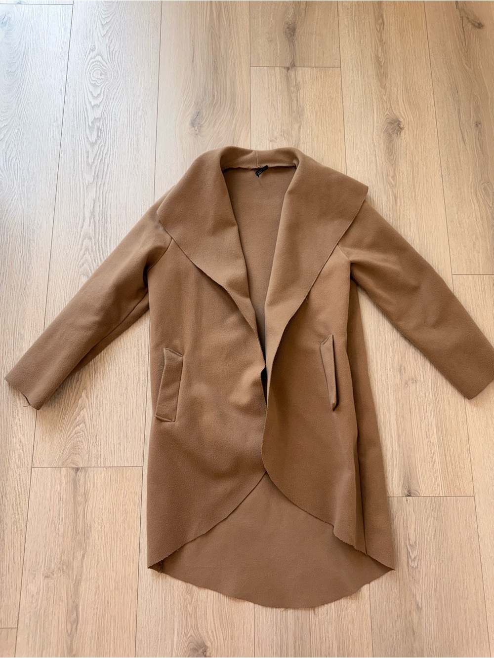 Made in Italy Women's Camel Draped Open-Front Coat medium
